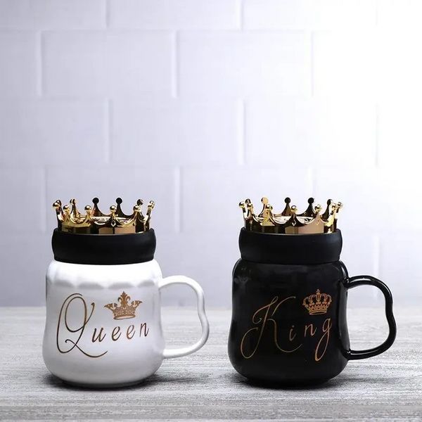 Набір чашок керамічних 350 мл Queen&King з кришкою та ложкою 2 штуки 2028707155 фото