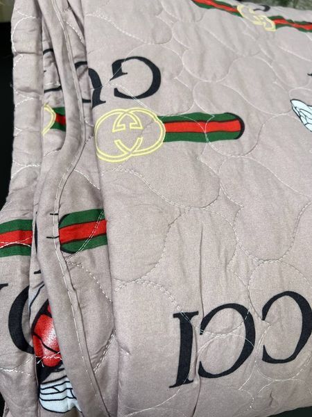 Покривало х/б стьобоване gucci з наволочками 220см х 240 см 12695 фото